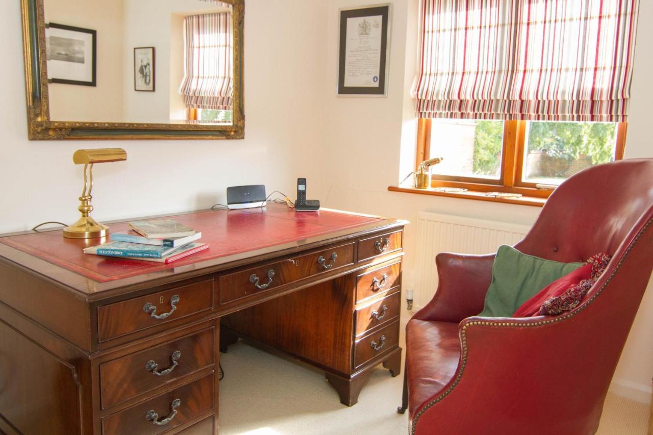 2 Priory Court Βίλα Thornham  Εξωτερικό φωτογραφία