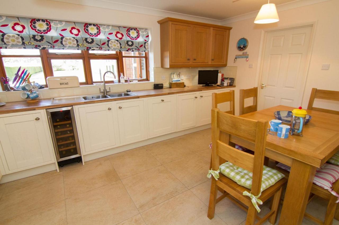 2 Priory Court Βίλα Thornham  Εξωτερικό φωτογραφία