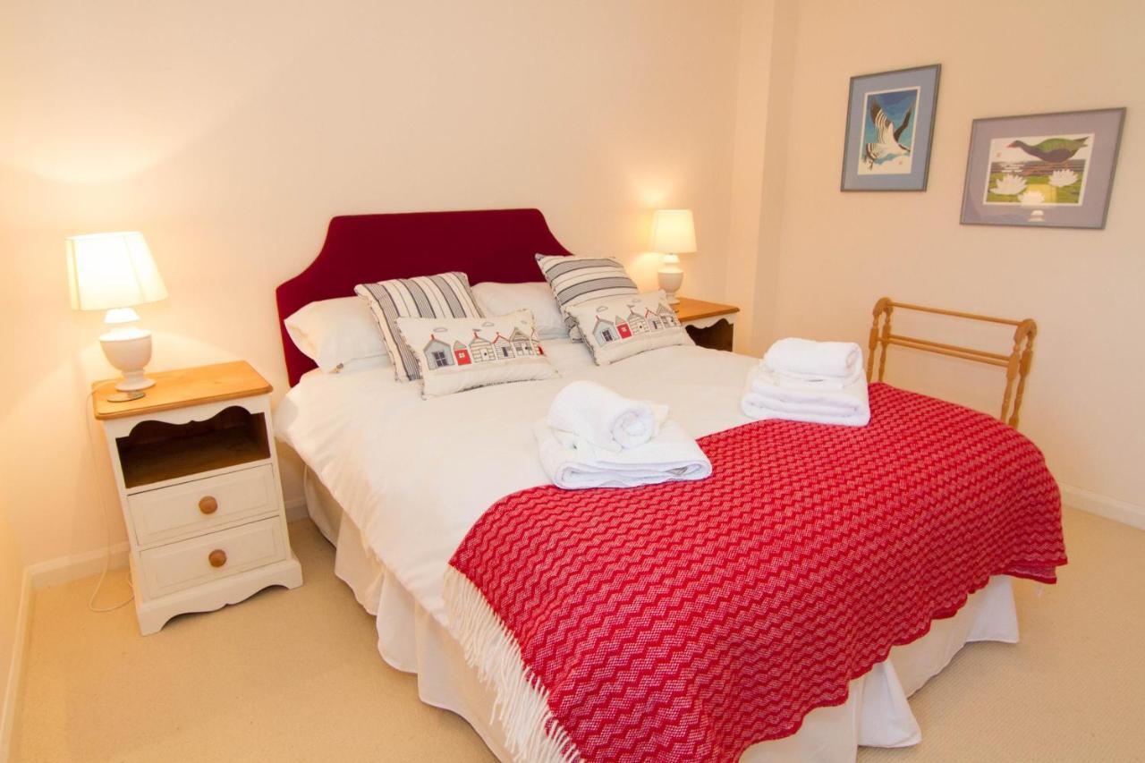 2 Priory Court Βίλα Thornham  Εξωτερικό φωτογραφία