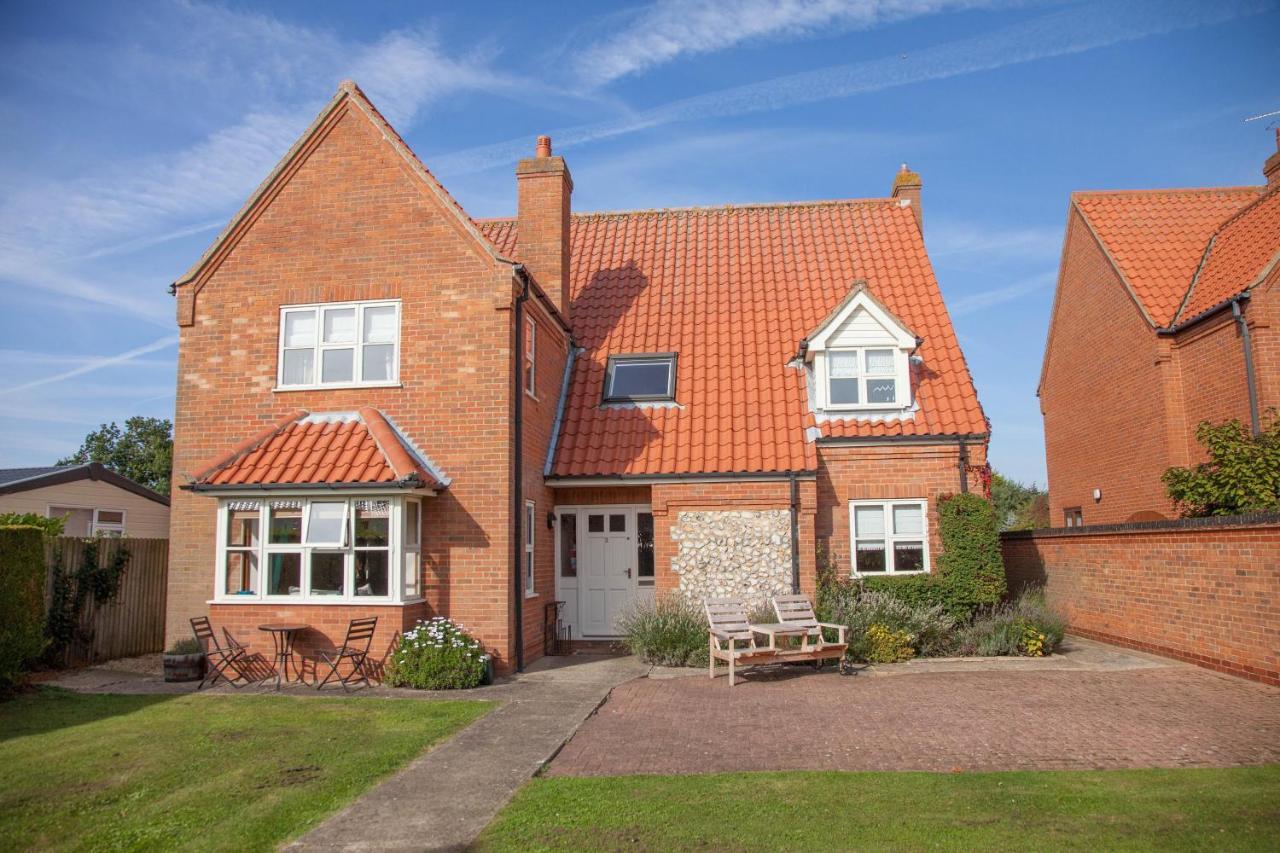 2 Priory Court Βίλα Thornham  Εξωτερικό φωτογραφία